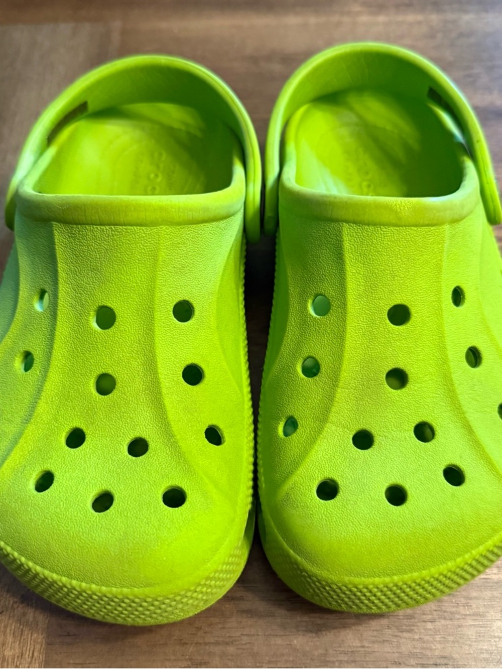 CROCS Kids Neon Lime Green Classic Clog